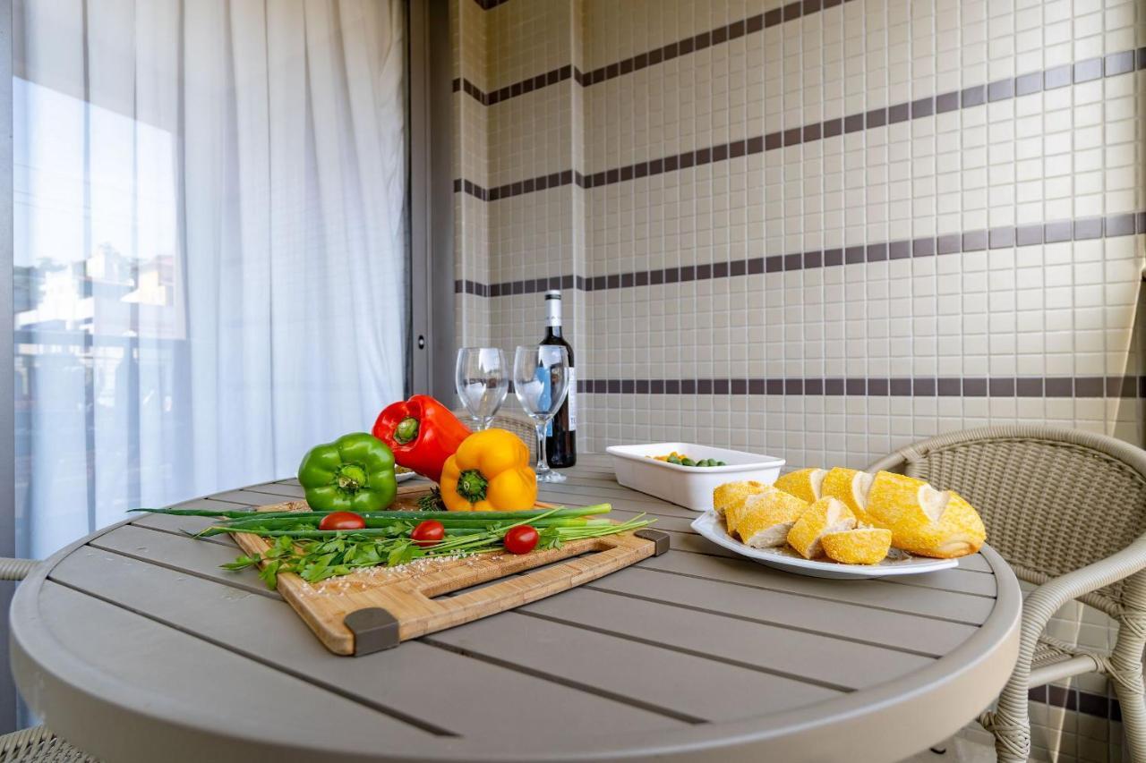 Porto Madero - Amplo Apartamento Em Condo Com Piscina 봄비나스 외부 사진